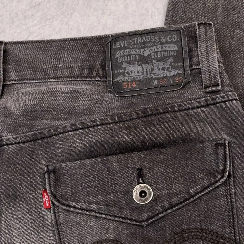 Levi's 514 Jeans Men's 33X33 Gray‎ Denim Slim Straight Faded Faux Flap Pocket